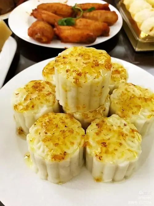 谈球吧桂花蜜月饼